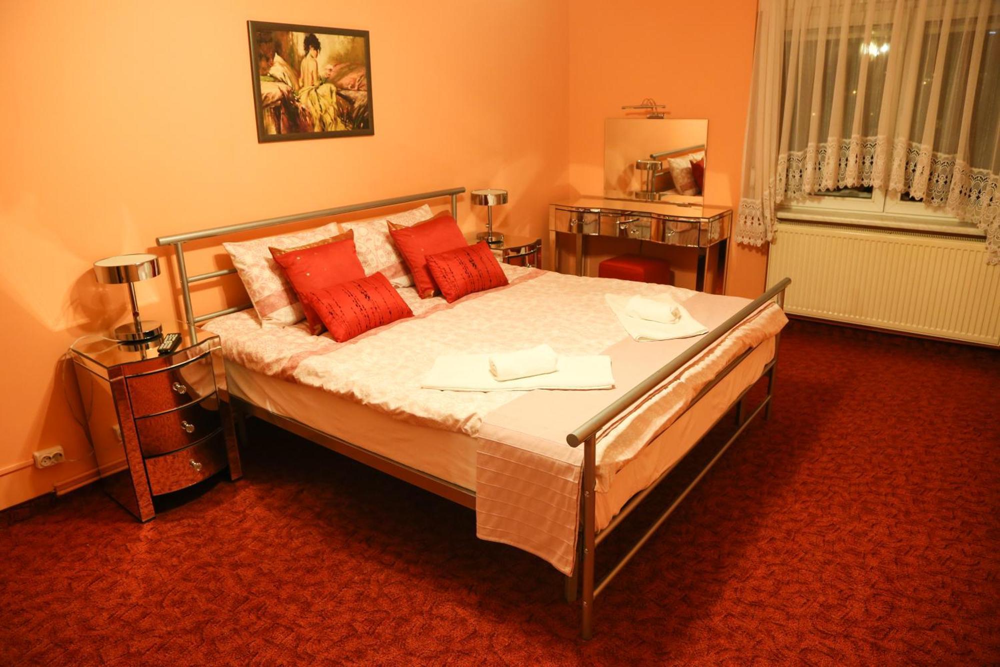 Luxury Brasov Apartment Exterior photo